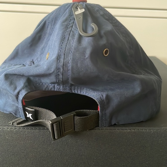 Hurley interlace adjustable hat - Picture 2 of 4
